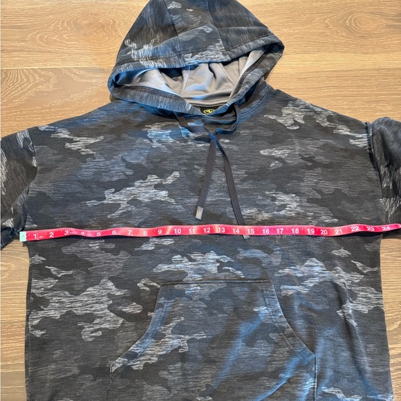 •Bundle of 2 Sweatshirts• - Picture 7 of 11